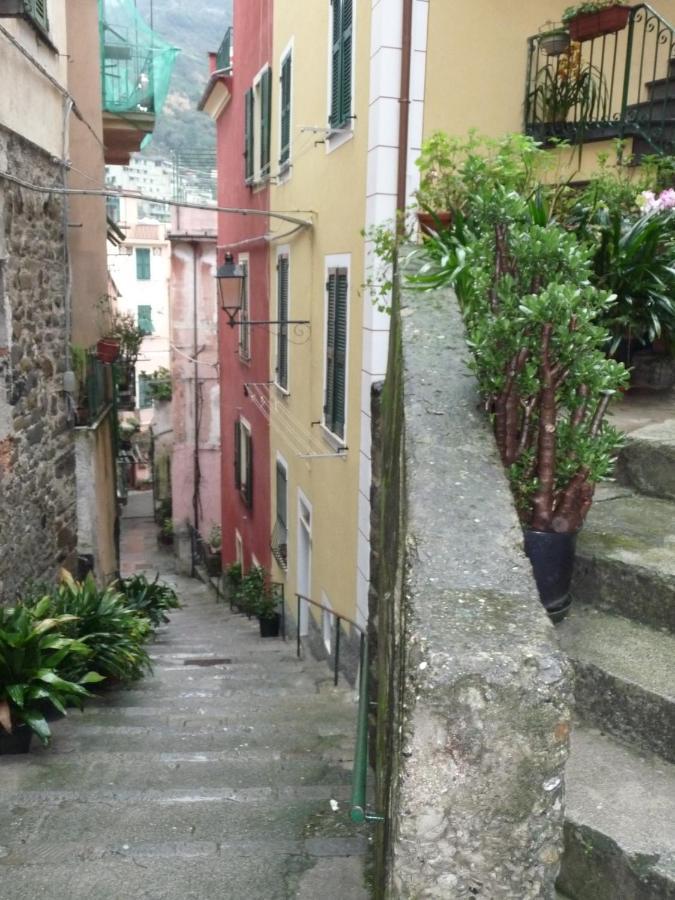 Appartamento In Tipico Carugio Ligure Монтеросо ал Маре Екстериор снимка